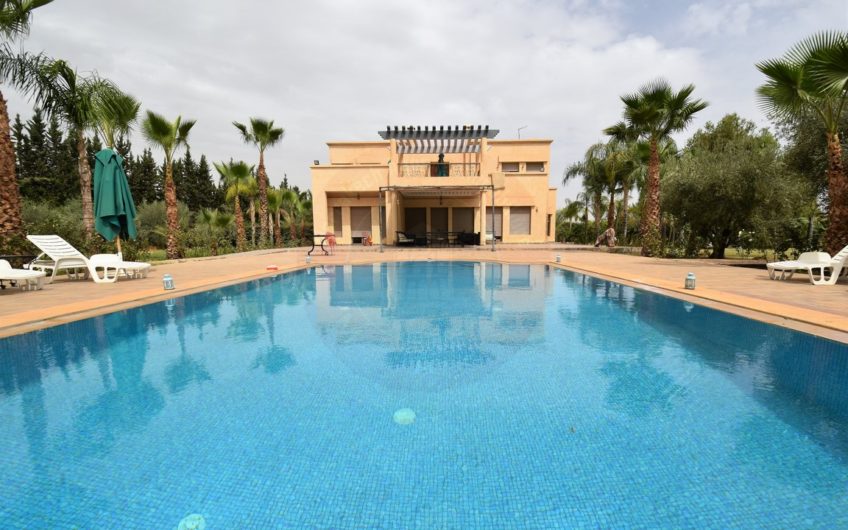 https://www.marrakech-immobilier.eu/nos-biens/marrakech-ecole-americaine-villa-a-louer-2/
