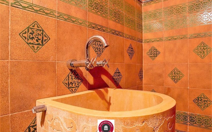 https://www.marrakech-immobilier.eu/nos-biens/location-villa-targa-marrakech/